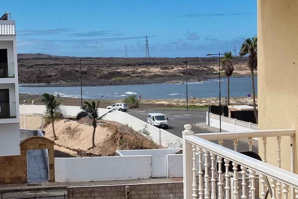 Gilda: Beautiful Spacious Apartment. Seaview From Rooftop Terrace Corralejo Dış mekan fotoğraf